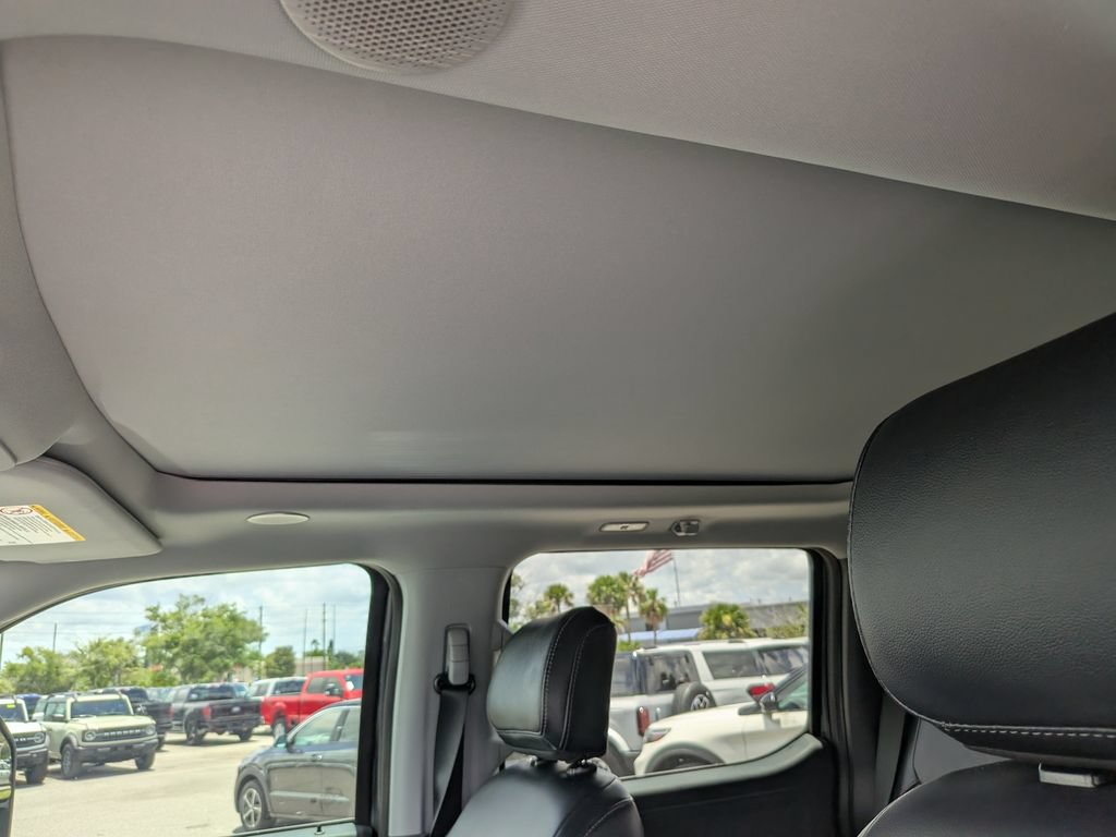 Used 2024 Ford F250 Lariat w/ Lariat Ultimate Package AWD/4WD image 17