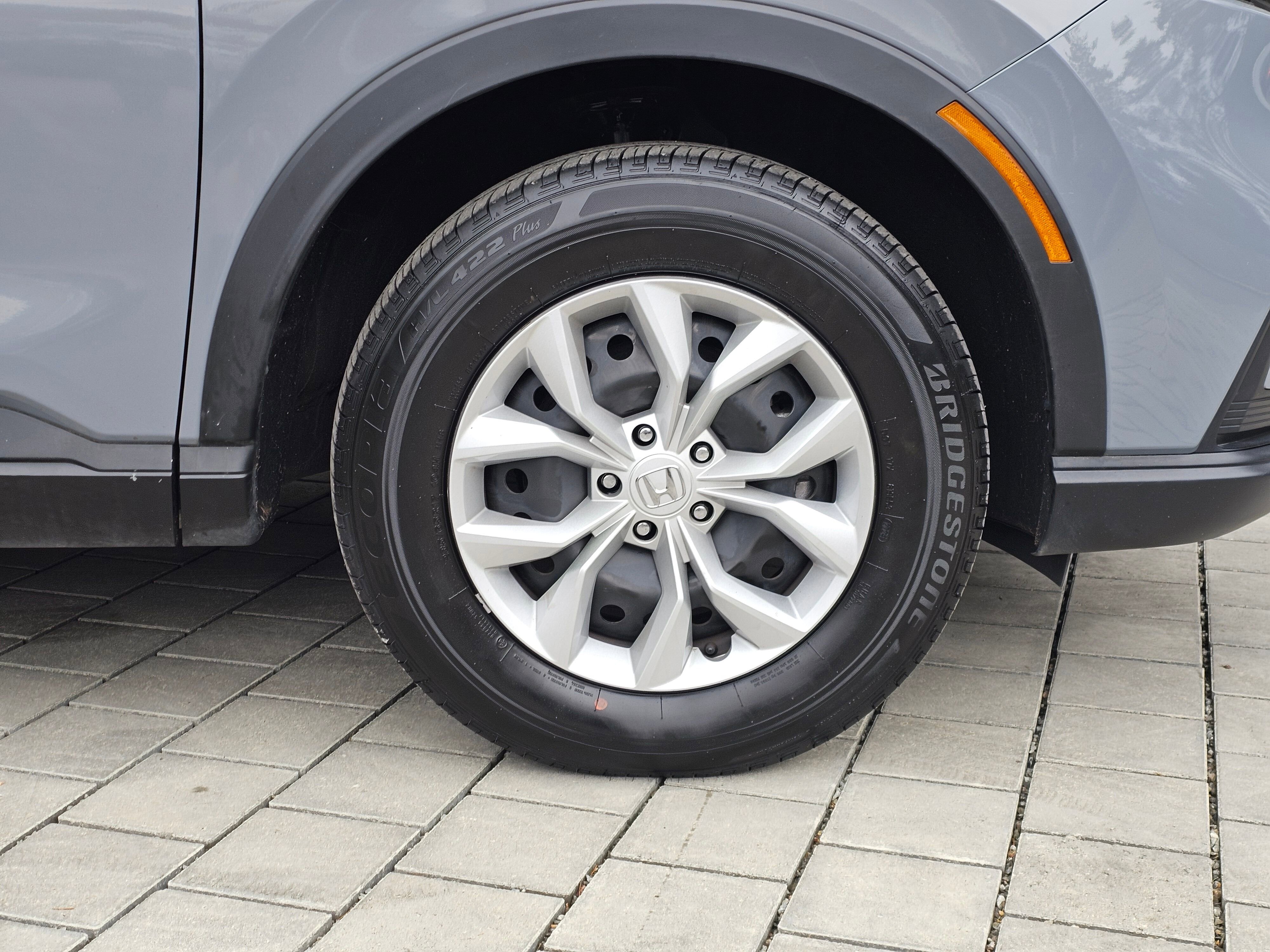 Certified 2025 Honda CR-V LX image 9