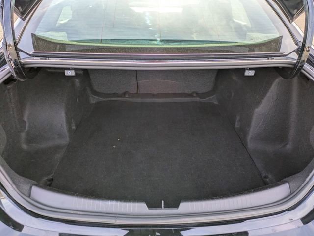 Used 2023 Chevrolet Malibu LT image 32