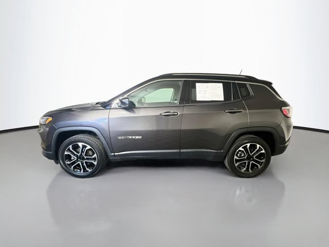 Used 2022 Jeep Compass Limited AWD/4WD image 5