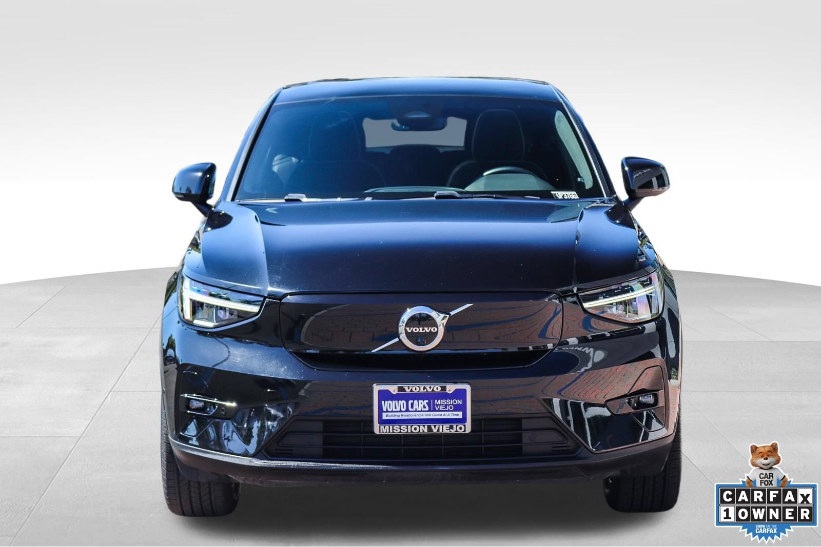 Used 2023 Volvo C40 P8 Recharge Plus AWD/4WD image 2