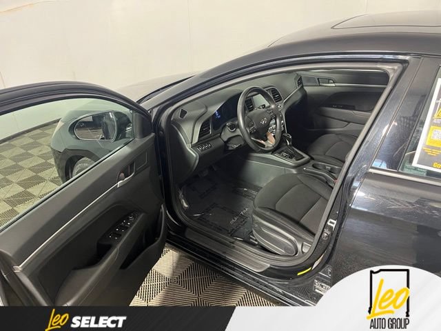 Used 2020 Hyundai Elantra Value Edition w/ Cargo Package (C1) FWD image 8