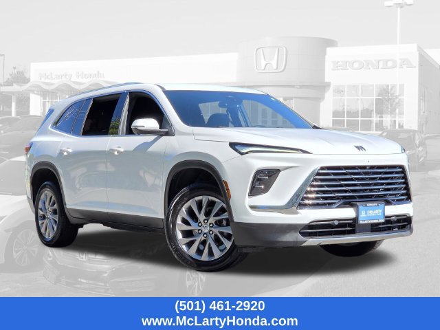 Used 2025 Buick Enclave Preferred FWD image 22