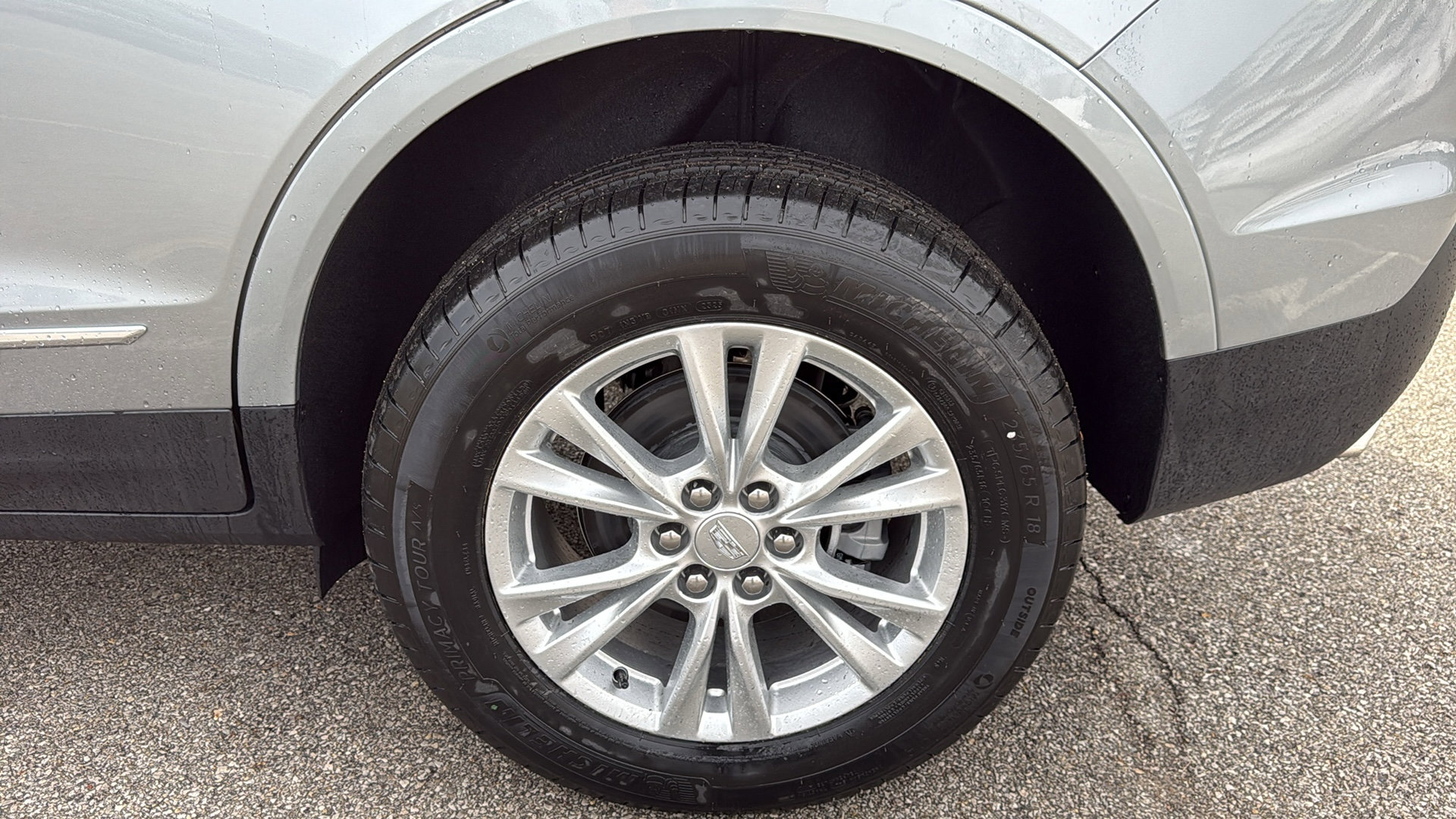 New 2026 Cadillac XT5 Luxury w/ LPO, Floor Liner Package image 33