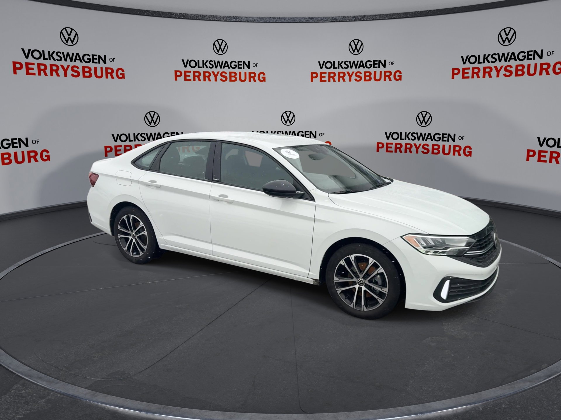 Certified 2023 Volkswagen Jetta Sport image 2