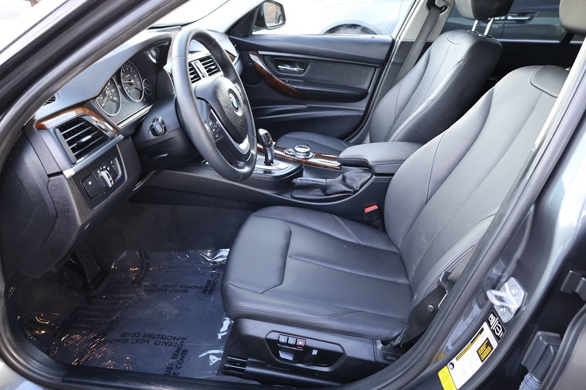 Used 2015 BMW 328i Sedan RWD image 10