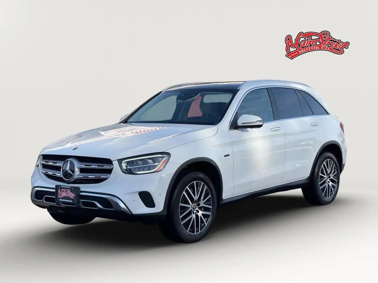 Used 2020 Mercedes-Benz GLC 350e 4MATIC w/ Parking Assistance Package image 3