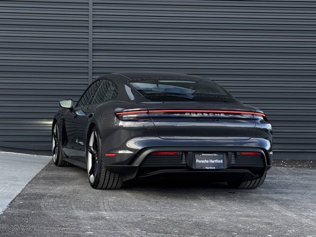 New 2025 Porsche Taycan 4S image 3