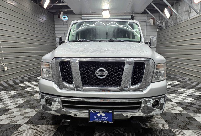 Used 2019 Nissan NV 3500 SL RWD image 4