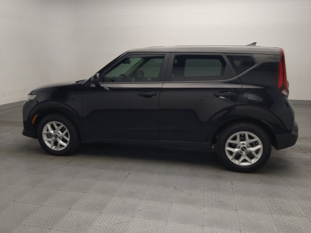 Used 2020 Kia Soul S FWD image 3