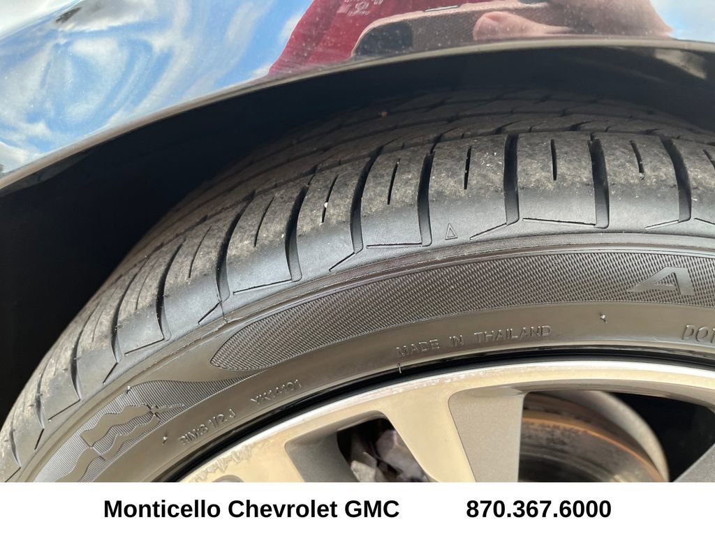 Used 2022 Chevrolet Malibu LT FWD image 28