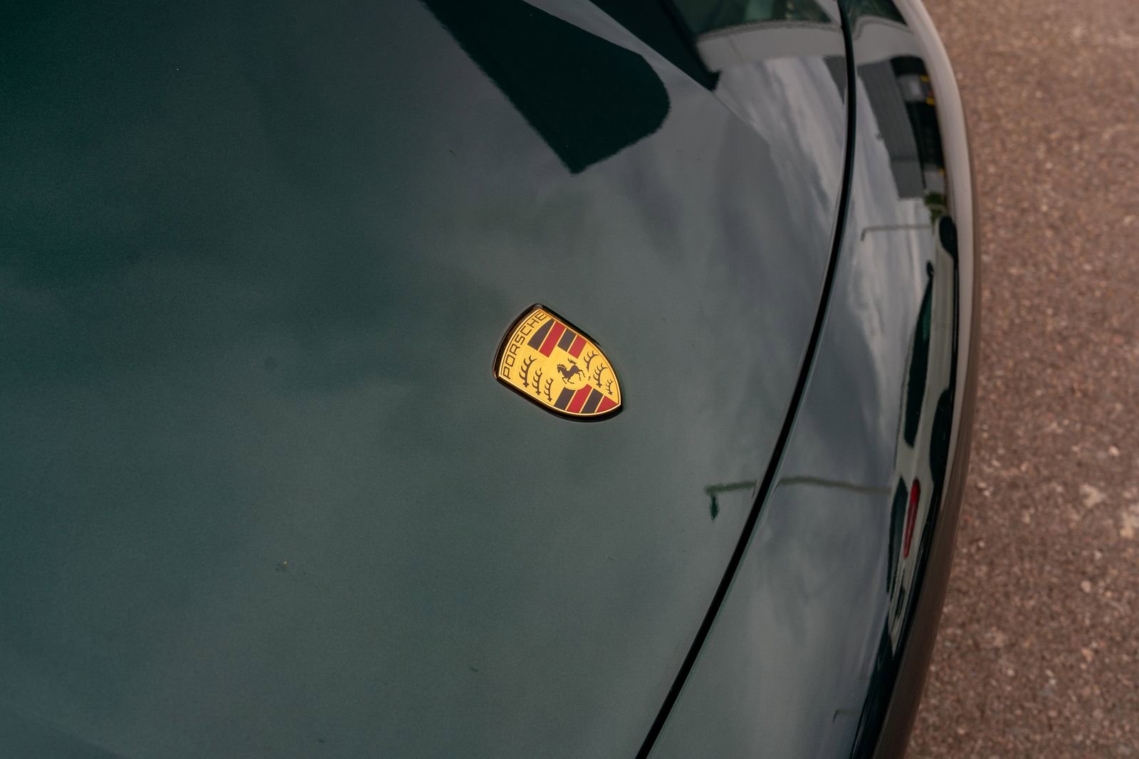 Used 2024 Porsche Taycan GTS image 8