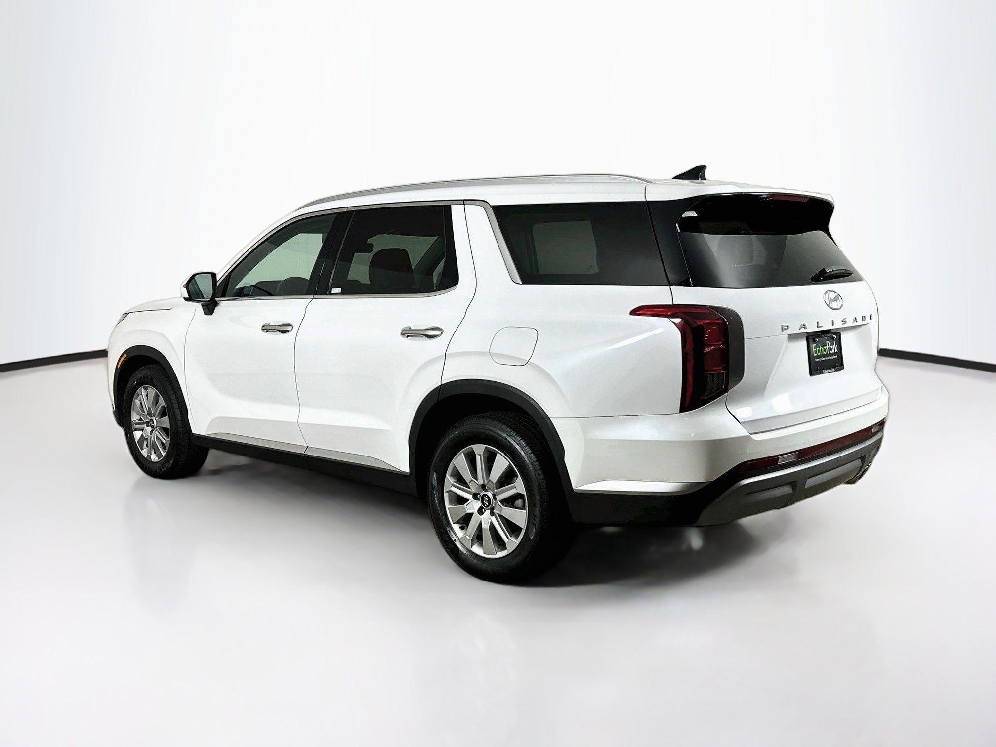 Used 2025 Hyundai Palisade SEL FWD image 5