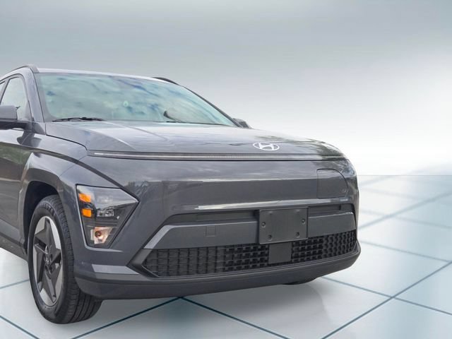 Used 2024 Hyundai Kona SEL FWD image 9
