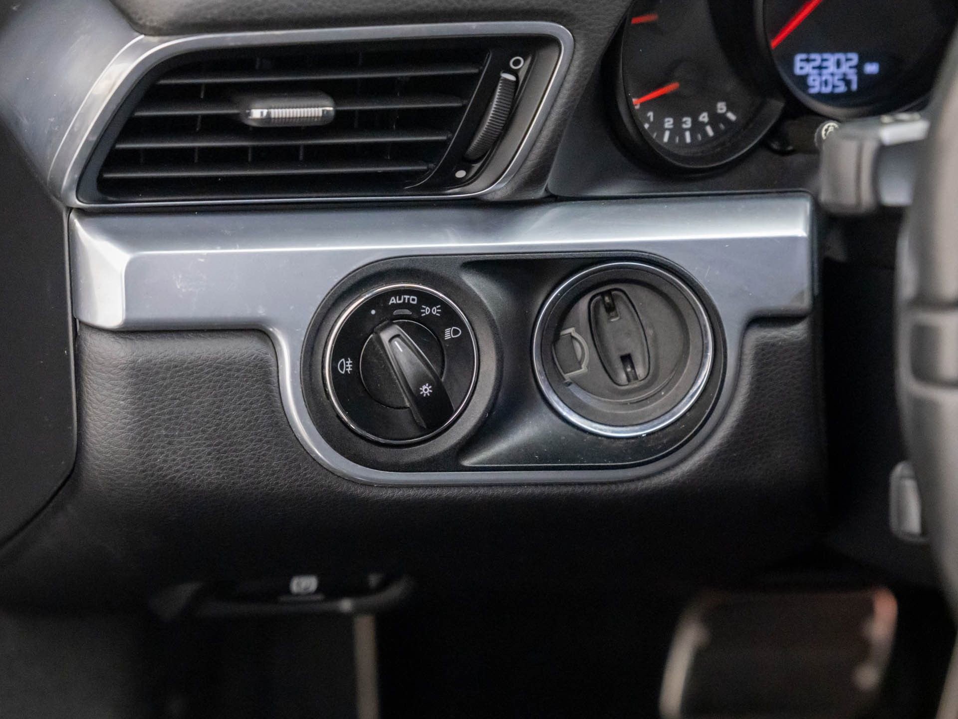 Used 2012 Porsche 911 Carrera S image 18