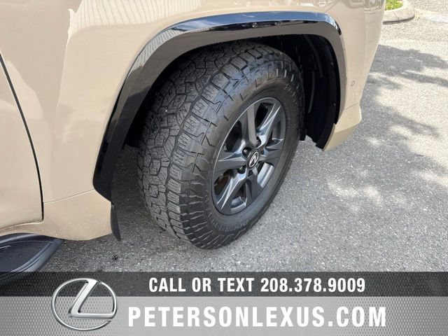 Used 2026 Lexus LX 700h Overtrail w/ Accessory Package (P3) AWD/4WD image 11