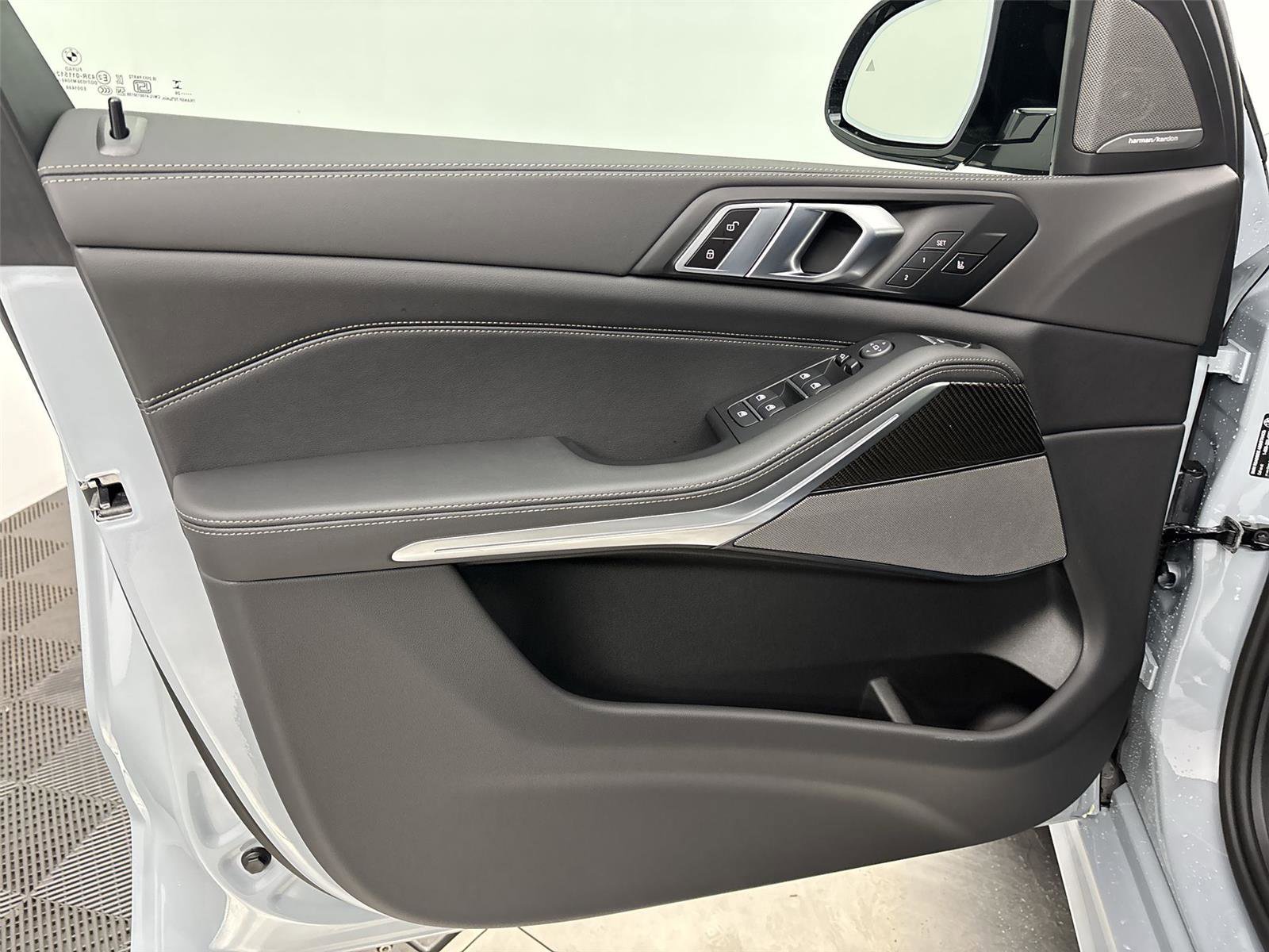 New 2026 BMW X5 M60i image 26