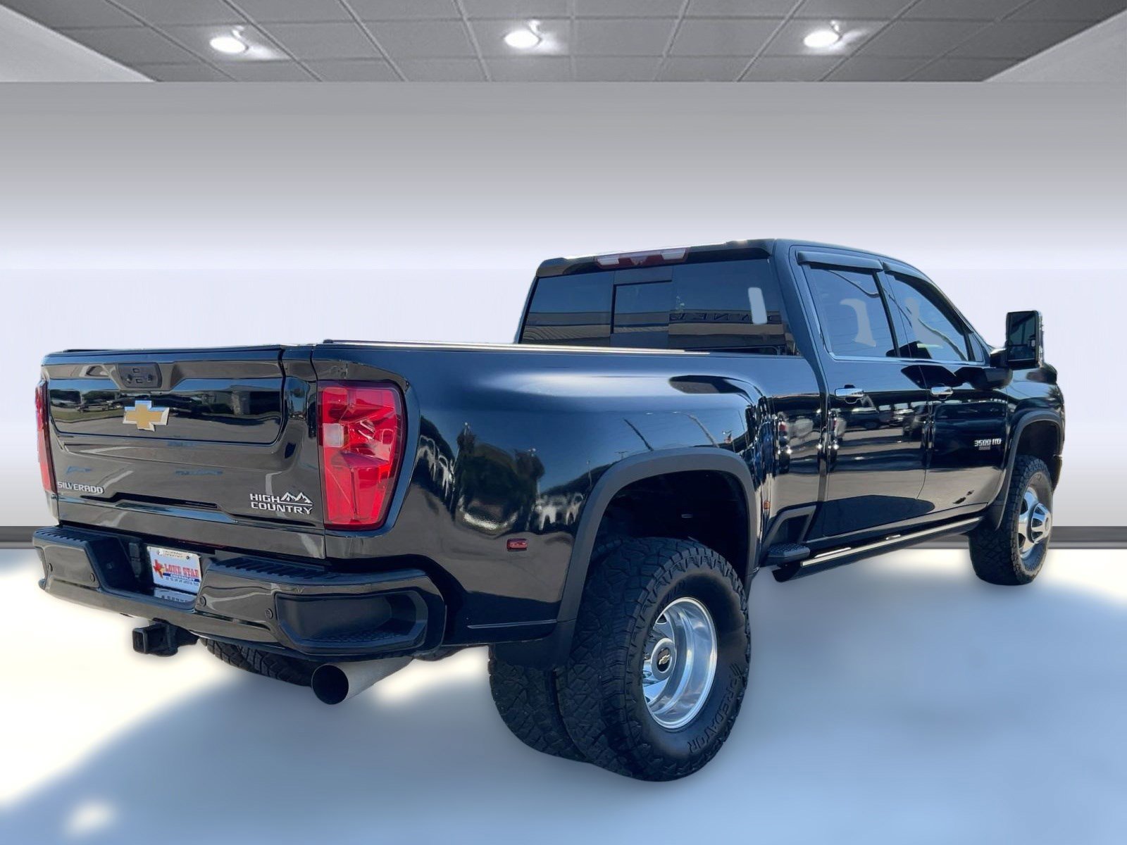 Used 2023 Chevrolet Silverado 3500 High Country image 8