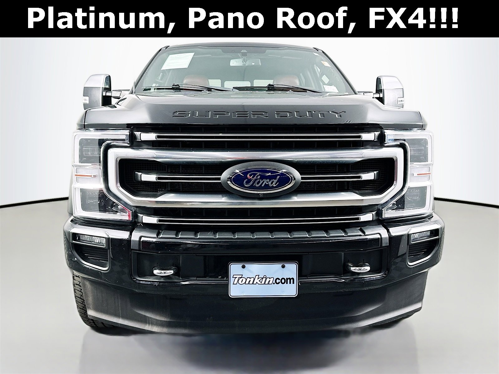 Used 2022 Ford F250 Platinum w/ FX4 Off-Road Package image 4
