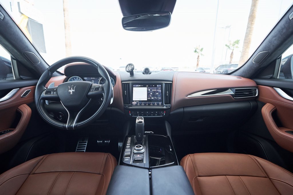 Used 2022 Maserati Levante Modena image 33