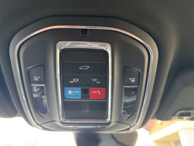 Certified 2023 Jeep Grand Cherokee L Laredo AWD/4WD image 26