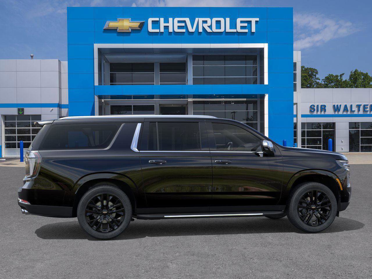 New 2026 Chevrolet Suburban Premier image 5