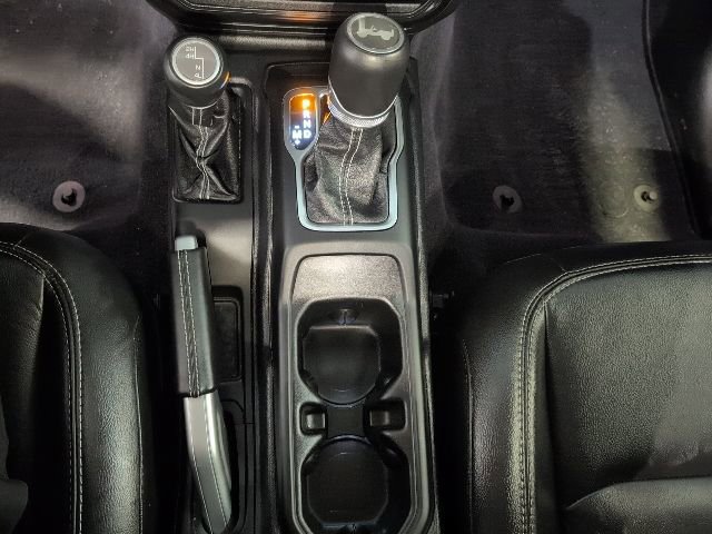 Used 2021 Jeep Wrangler Unlimited Sahara w/ Uconnect 4C Nav & Sound Group image 26