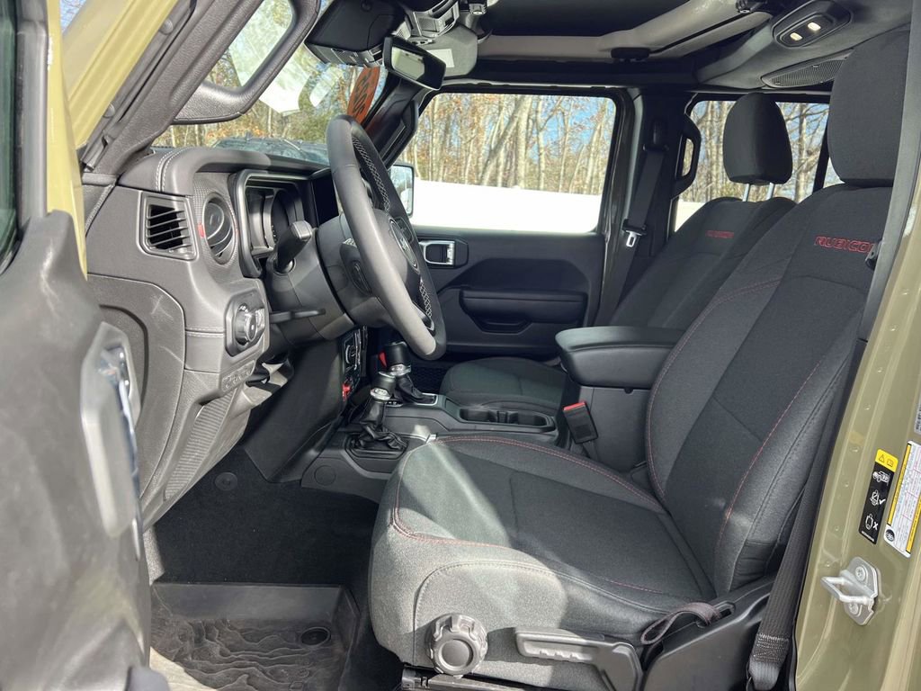 Used 2025 Jeep Wrangler Rubicon w/ XTREMEE 35" Tire Package image 17