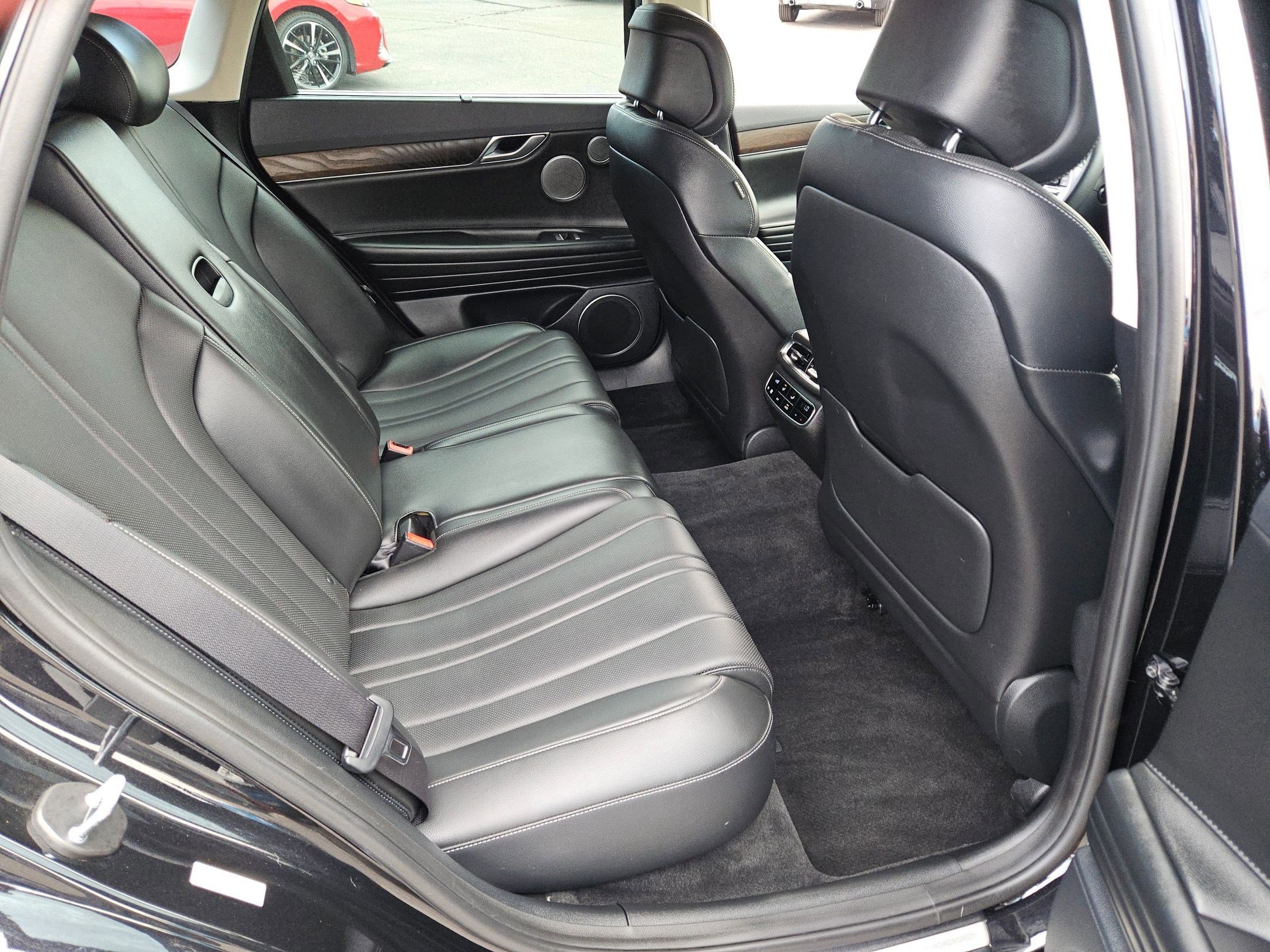 Used 2021 Genesis G80 2.5T w/ Advanced Package image 22