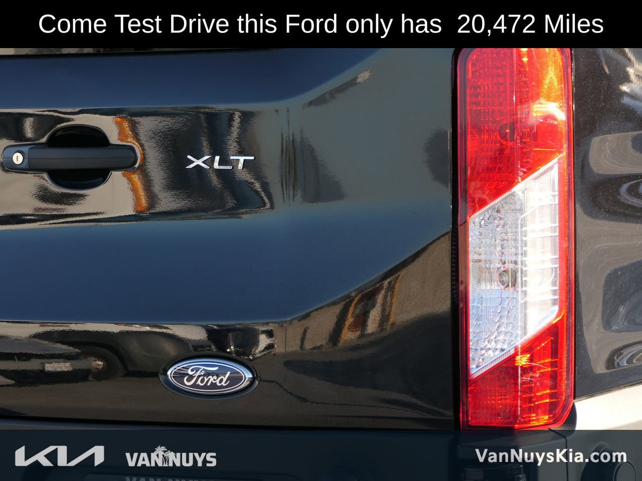 Used 2024 Ford Transit 350 XLT image 3