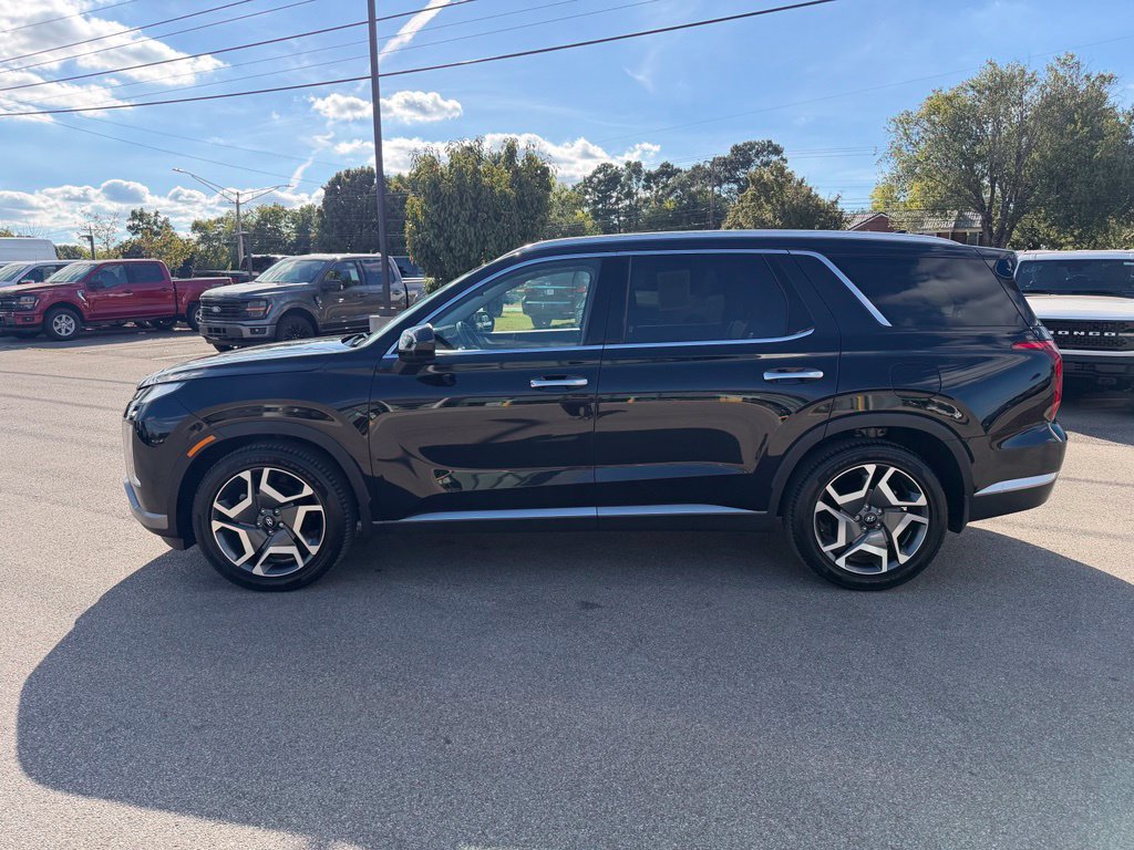 Used 2024 Hyundai Palisade SEL FWD image 4