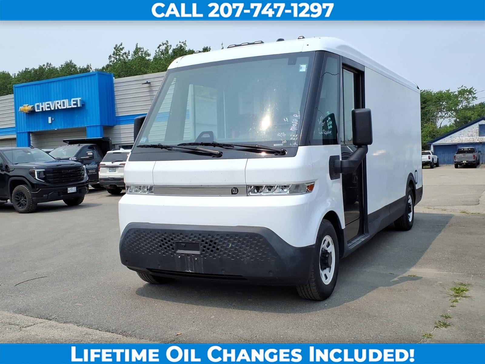 Used 2024 Chevrolet Brightdrop 600 w/ Commercial Equipment Package AWD/4WD image 2