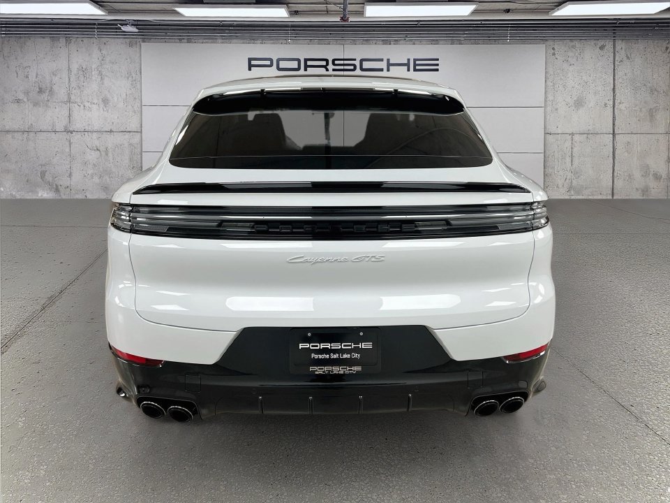 New 2026 Porsche Cayenne GTS AWD/4WD image 10