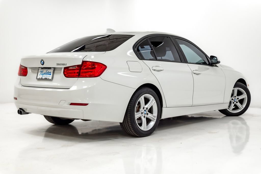 Used 2015 BMW 328i Sedan RWD image 31