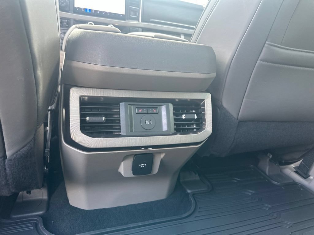 Used 2026 Ford F250 Platinum w/ Platinum Plus Package AWD/4WD image 47