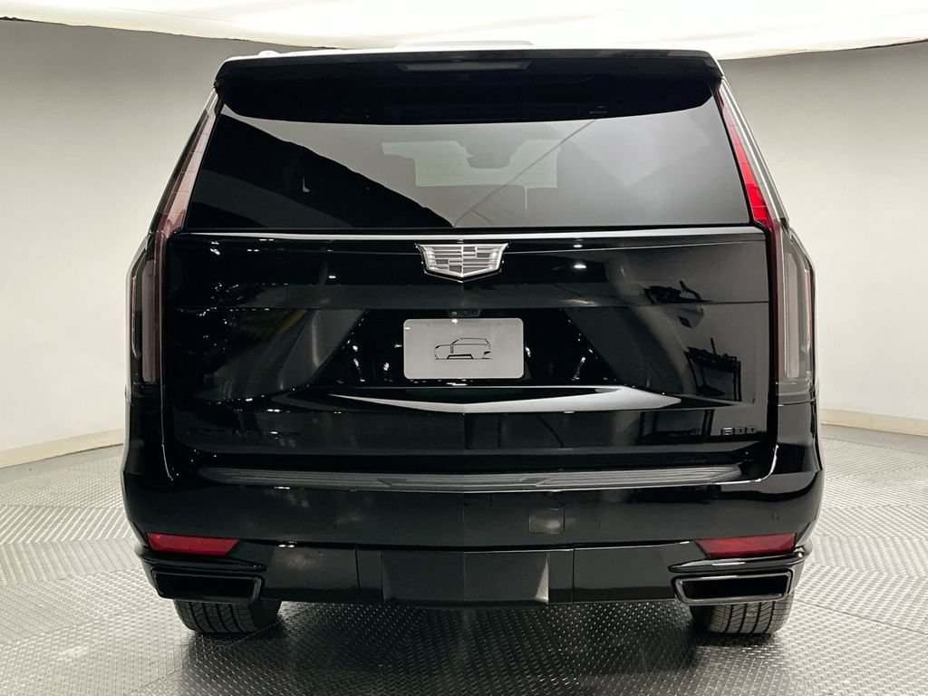 Used 2024 Cadillac Escalade Sport Platinum AWD/4WD image 12