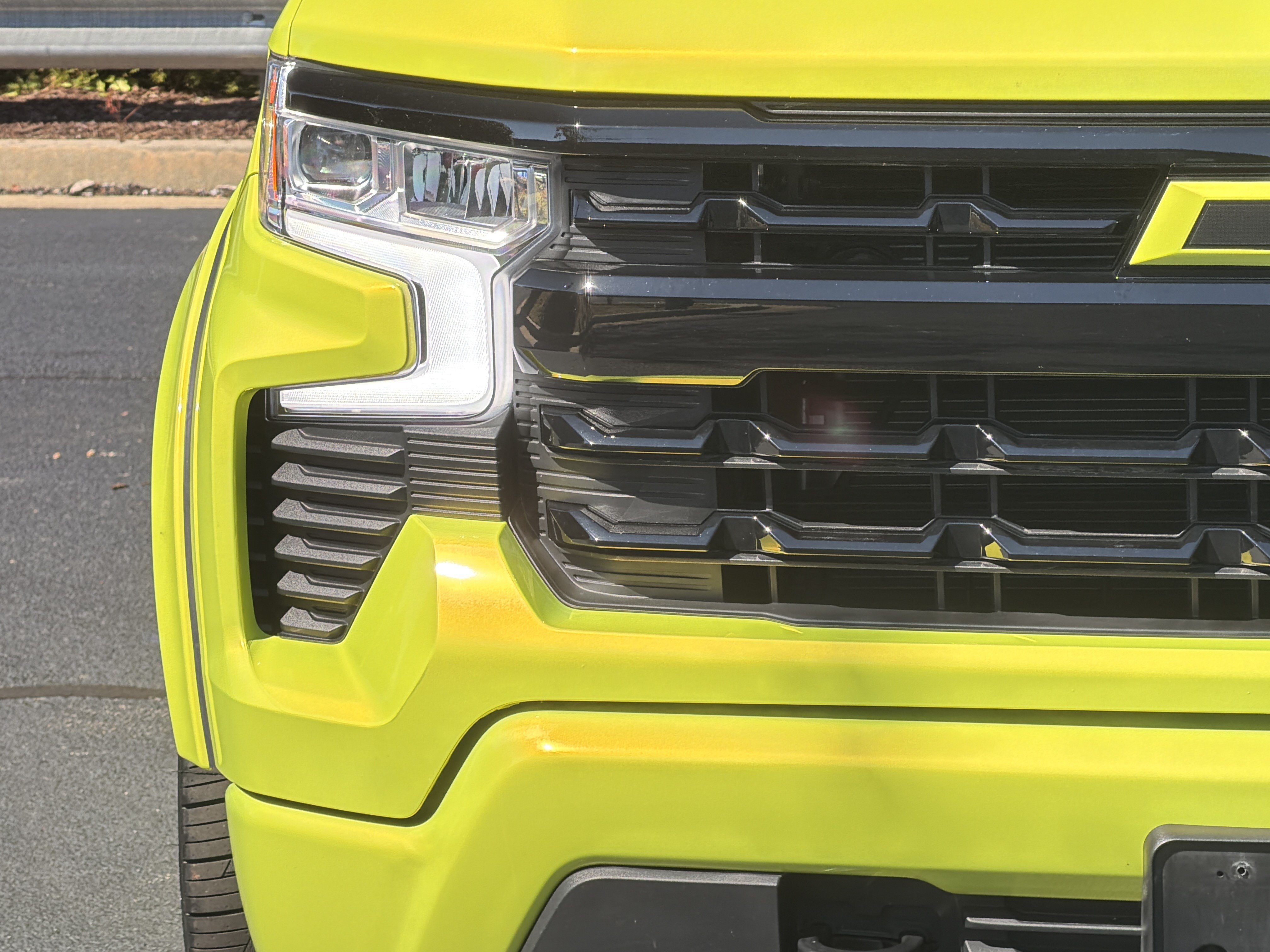 Used 2024 Chevrolet Silverado 1500 RST w/ Convenience Package II AWD/4WD image 17