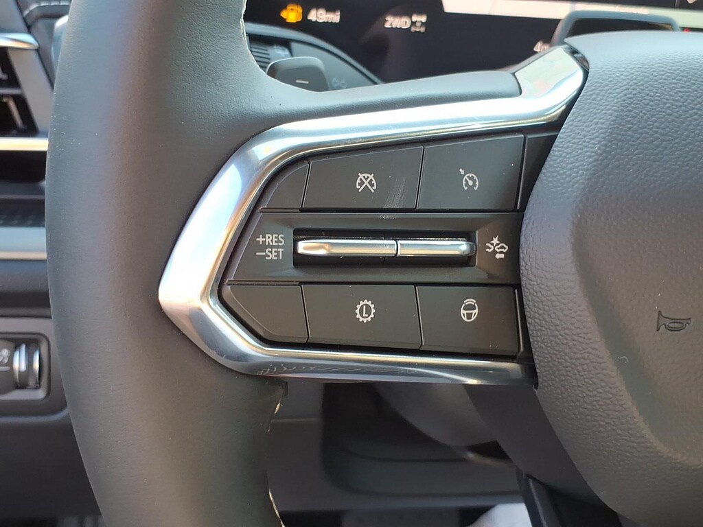 New 2026 Chevrolet Traverse LT w/ Enhanced Driving Package AWD/4WD image 18