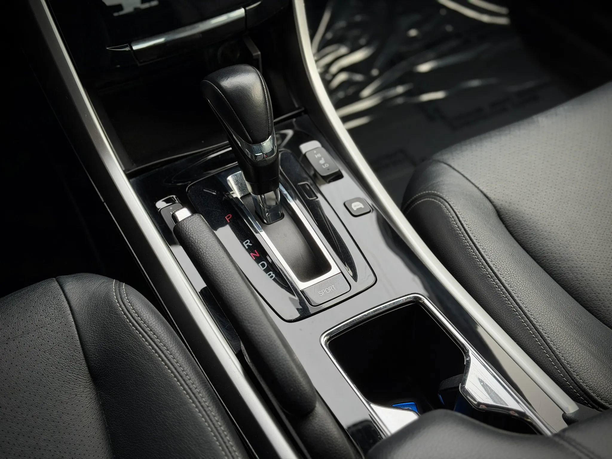 Used 2017 Honda Accord EX-L image 17