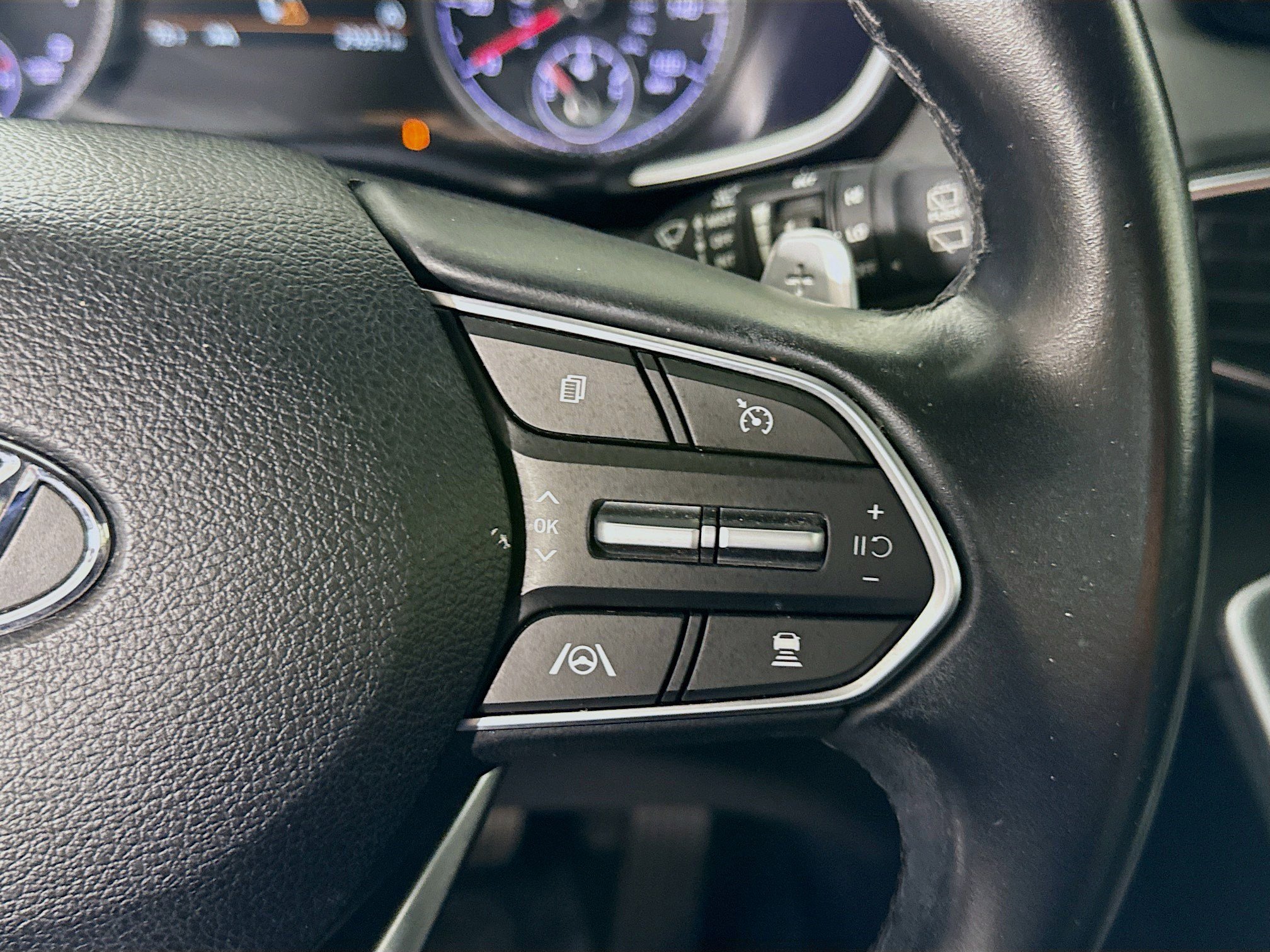 Used 2023 Hyundai Santa Fe SEL image 15