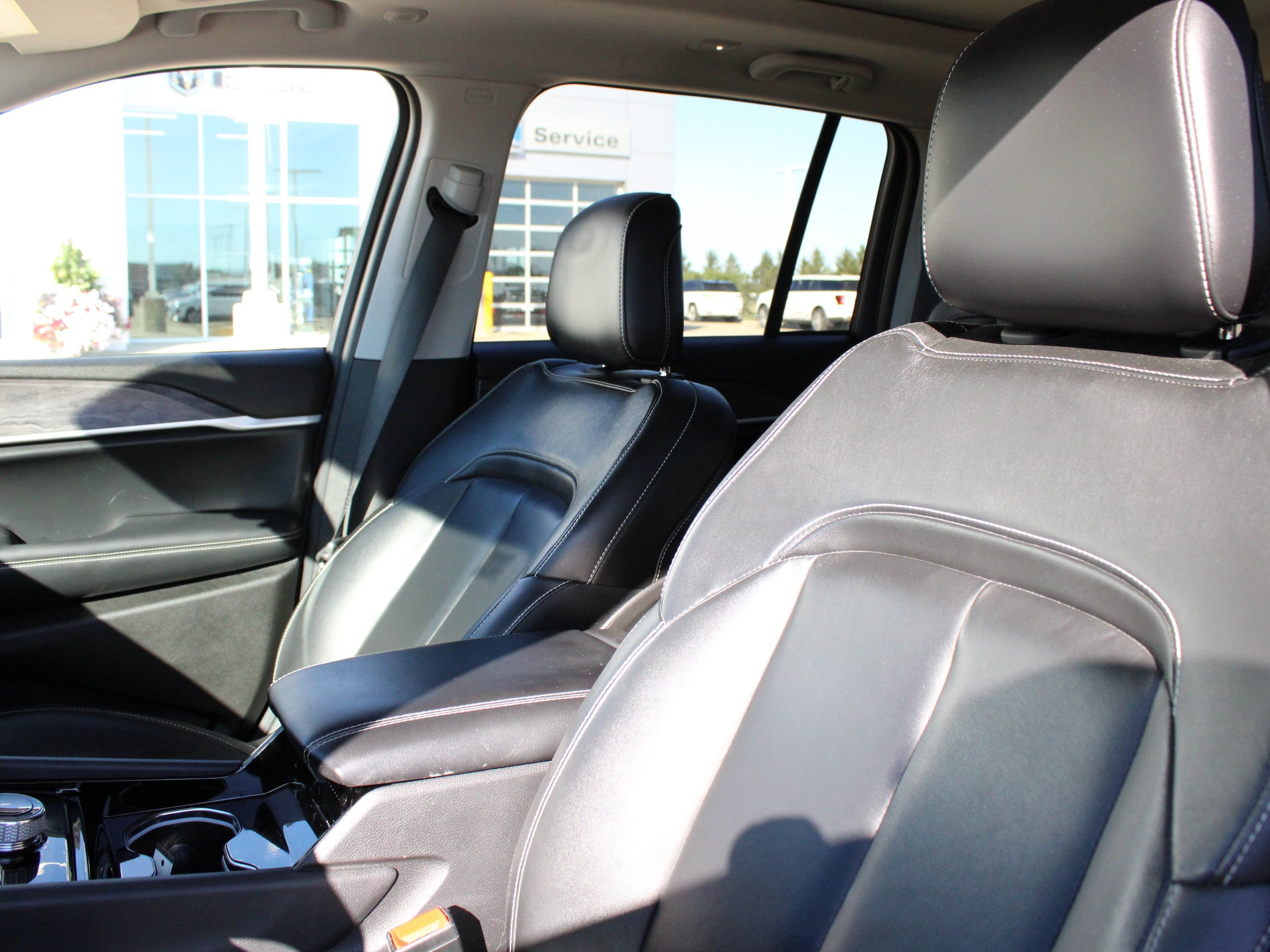 Used 2022 Jeep Grand Cherokee Limited AWD/4WD image 15