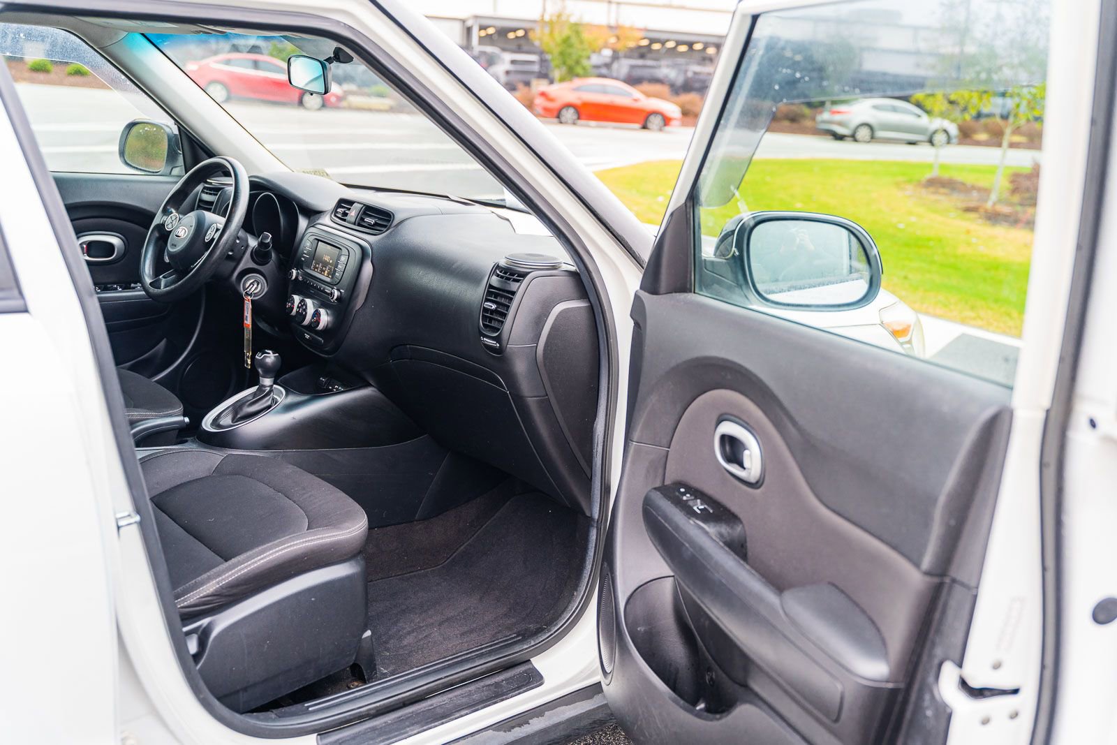 Used 2018 Kia Soul image 11