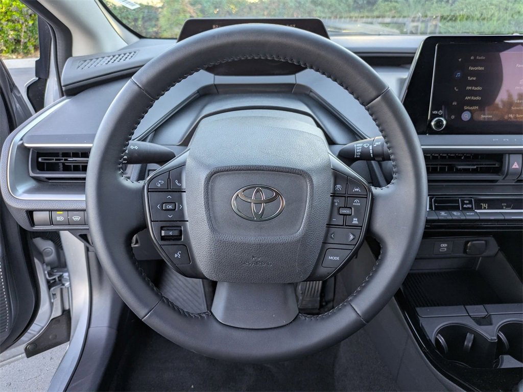 Used 2025 Toyota Prius LE image 18