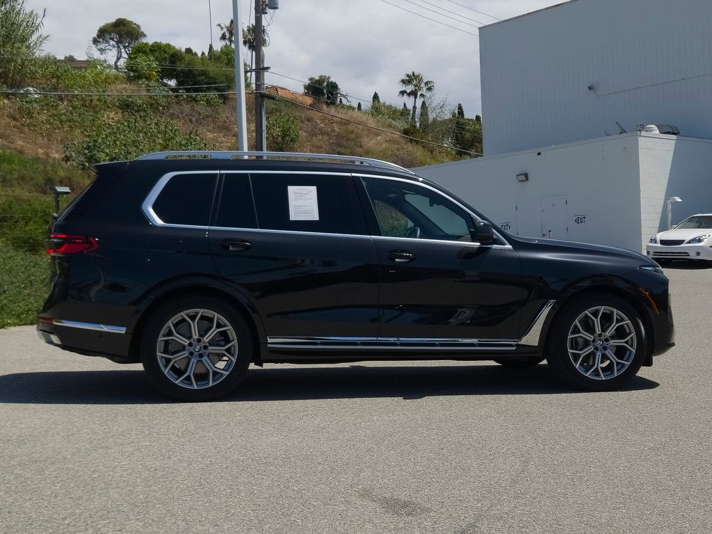 Certified 2023 BMW X7 xDrive40i w/ Executive Package AWD/4WD image 4