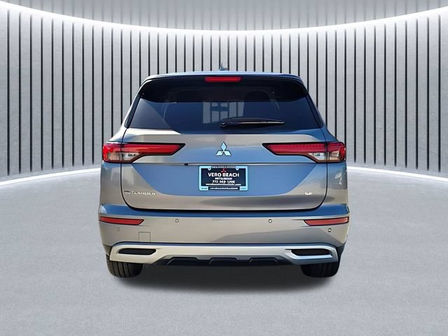 Used 2024 Mitsubishi Outlander SE FWD image 5