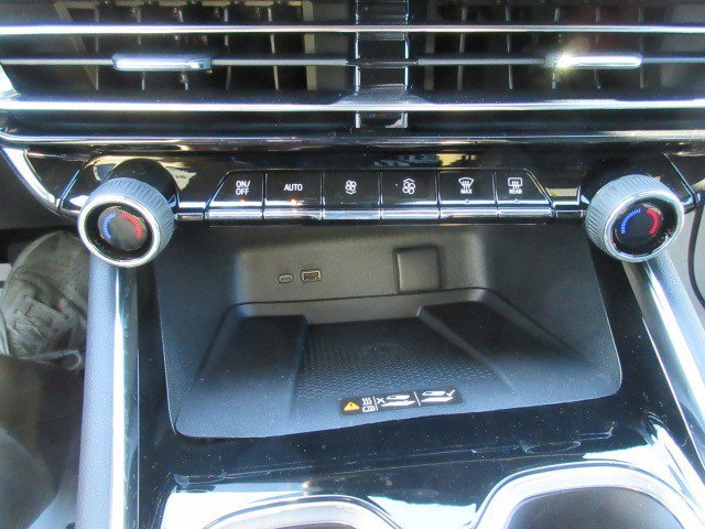 New 2026 Chevrolet Traverse LT w/ Driver Confidence Package image 19