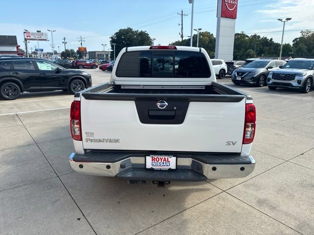 Used 2020 Nissan Frontier SV RWD image 6