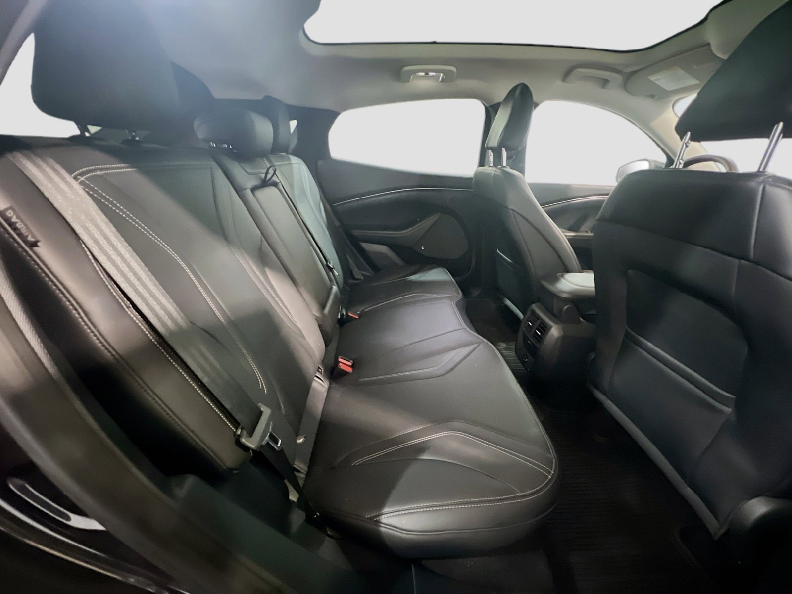 Used 2021 Ford Mustang Mach-E Premium AWD/4WD image 22