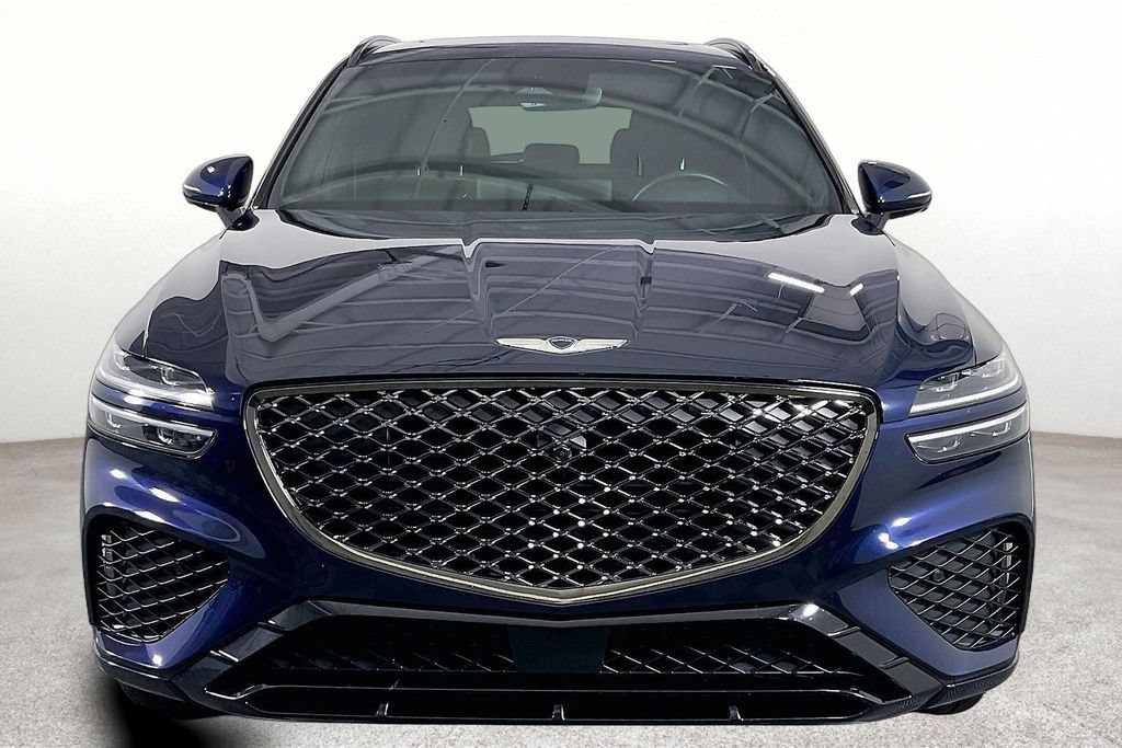 Used 2022 Genesis GV70 3.5T Sport w/ Sport Prestige Package AWD/4WD image 5