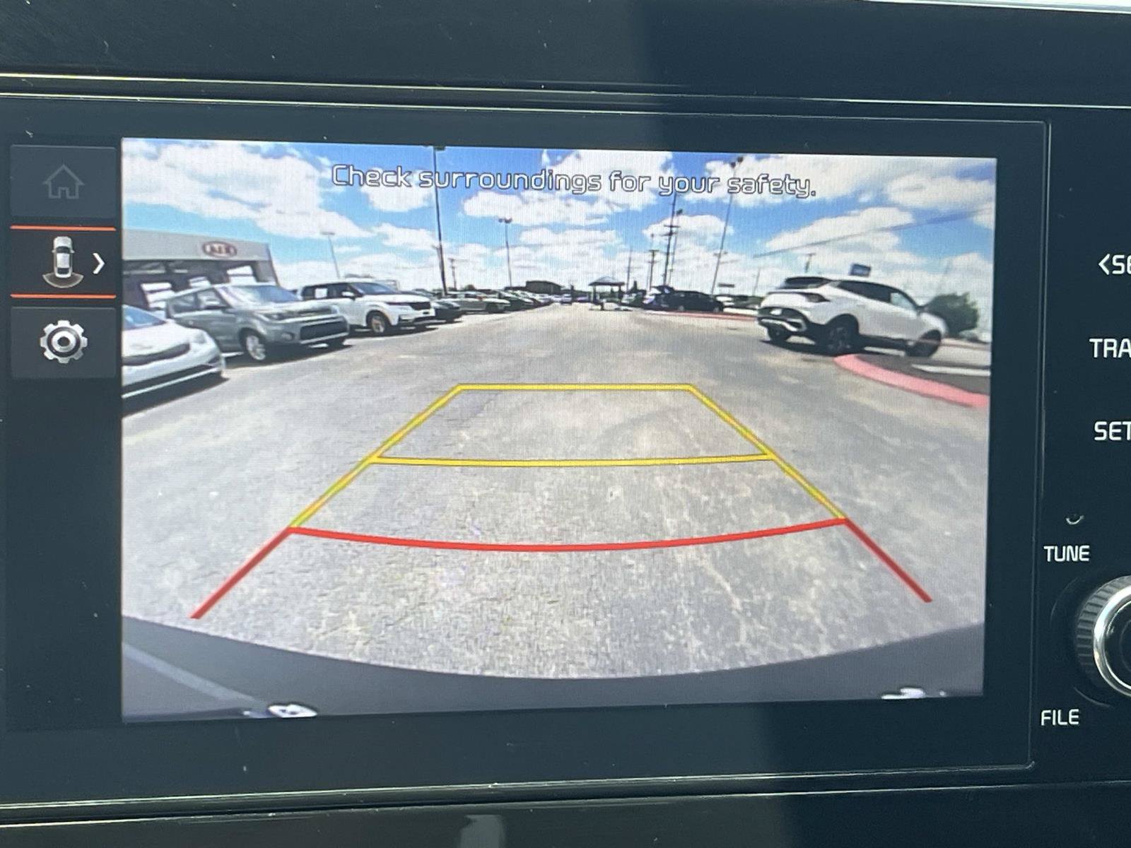 Used 2025 Kia Sportage LX FWD image 38